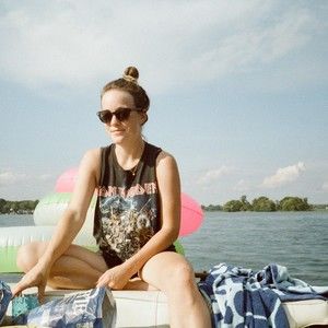 Meet your Posher, Ana